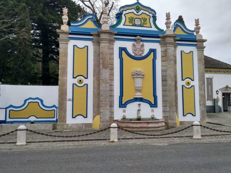 setubal-market-tiles-and-wine-from-lisbon