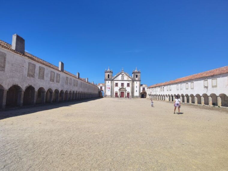 setubal-natureculture-between-castlesbeaches-mountains