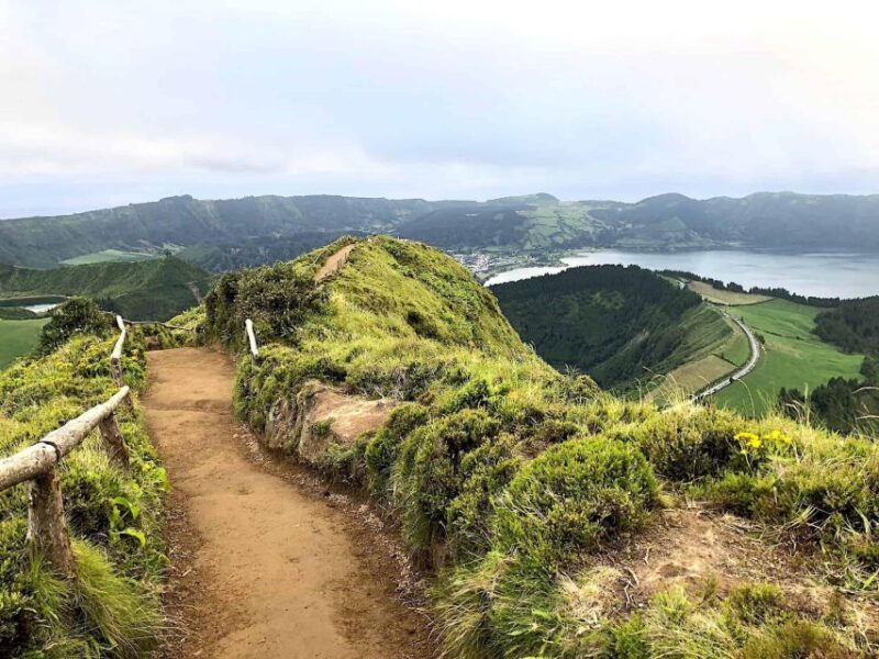 Seven Citys Tour: Sete Cidades Crater Lake Shore Excursion - Exploring the Itinerary in Detail