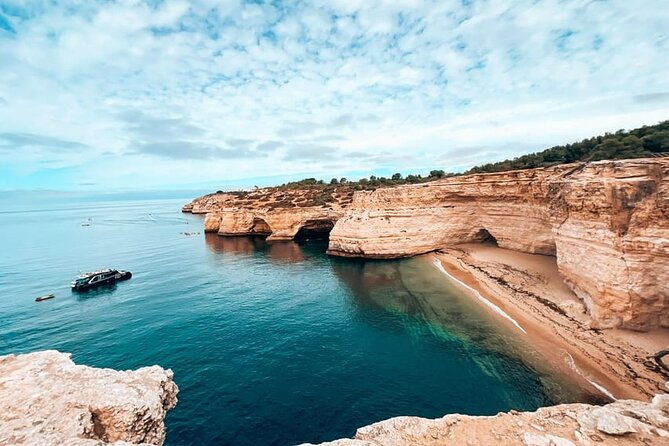 seven-hanging-valleys-guided-hiking-tour-from-albufeira