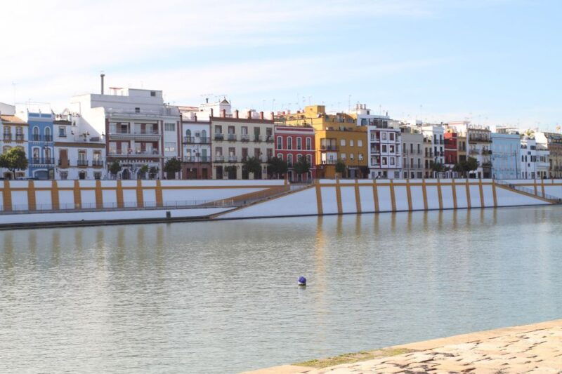 seville-3-hour-bike-tour-along-the-guadalquivir-river