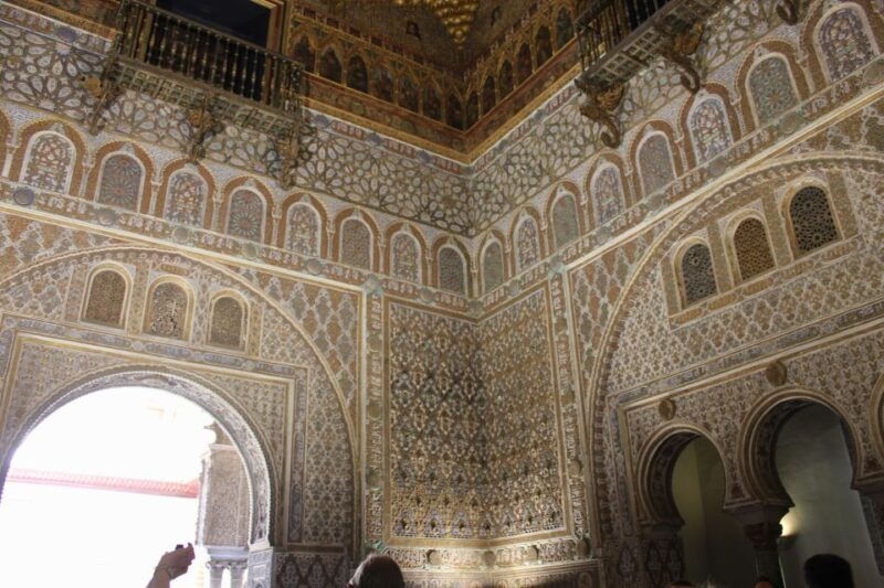 seville-alcazar-cathedral-and-giralda-skip-the-line-tour