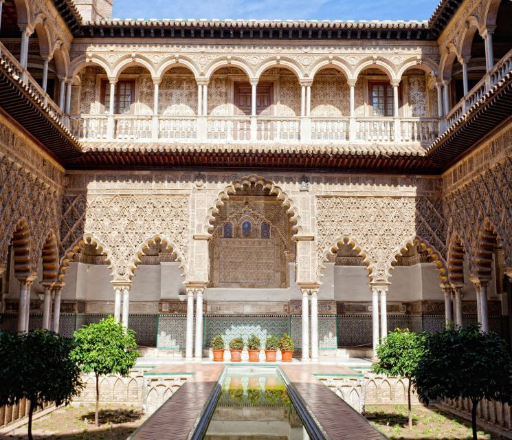 seville-alcazar-fast-track-access-with-guided-tour
