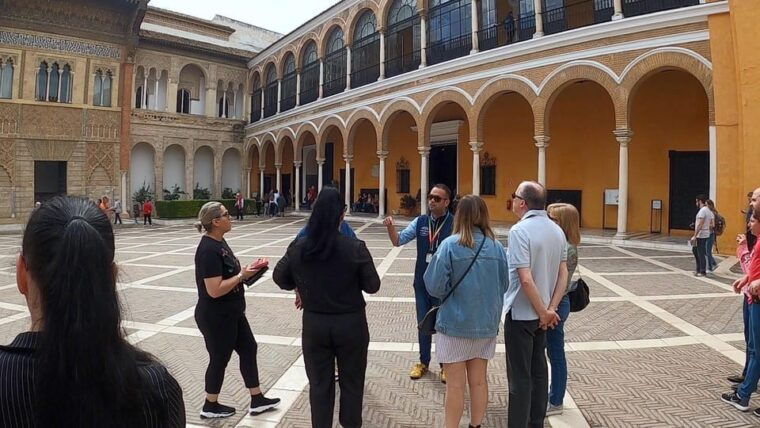 seville-alcazar-of-seville-guided-tour-with-a-historian