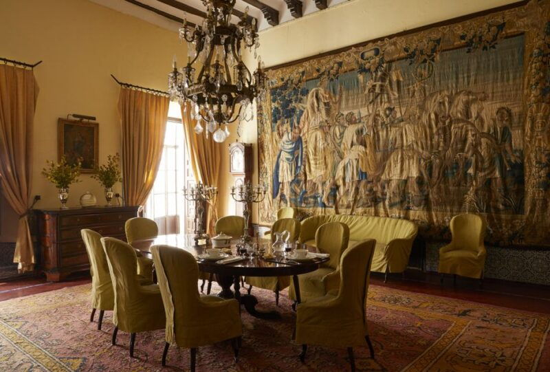 seville-bucarelli-palace-entry-ticket