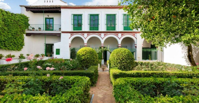 seville-bucarelli-palace-entry-ticket