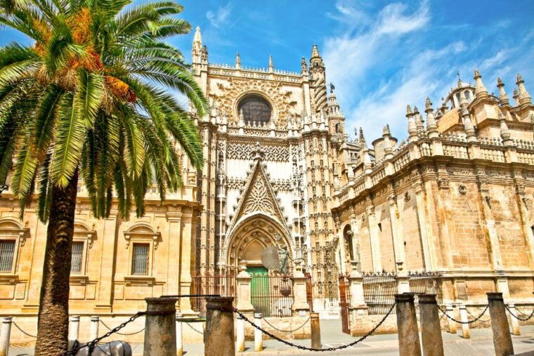 seville-cathedral-and-alcazar-guided-tour