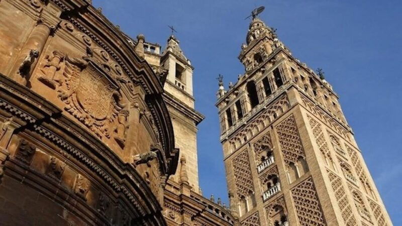 seville-cathedral-and-giralda-tower-guided-tour-and-tickets