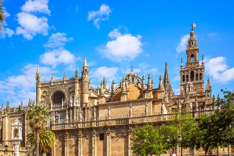 seville-cathedral-and-la-giralda-entry-ticket