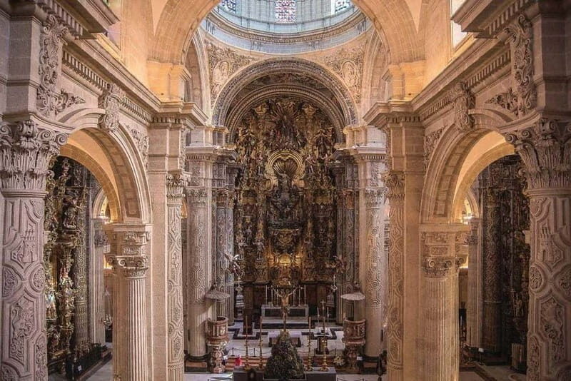 Seville: Cathedral and Salvador Church Guided Tour - Who Will Love This Tour?