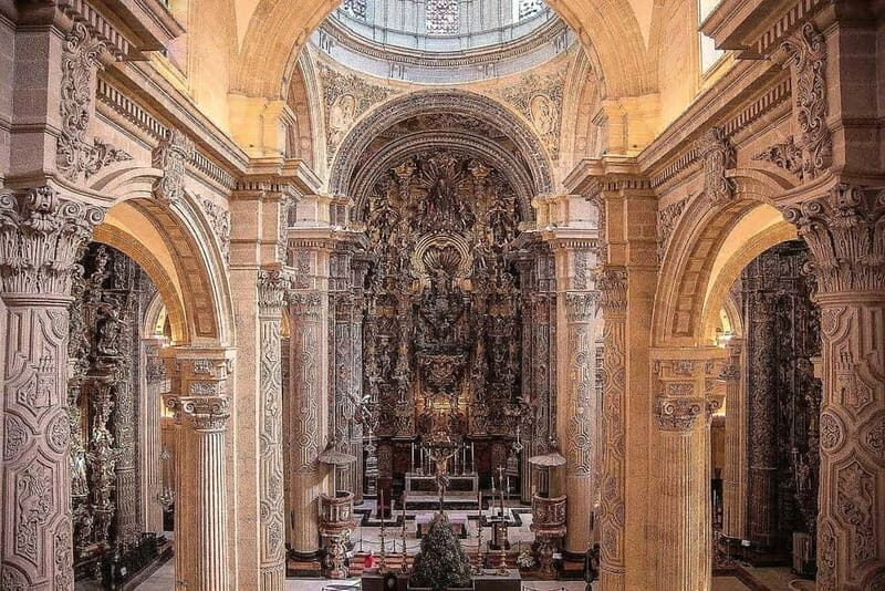 Seville: Cathedral, Giralda & Salvador Church Guided Tour - Key Points