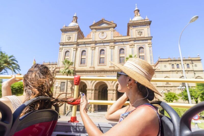 seville-city-sightseeing-hop-on-hop-off-bus-tour