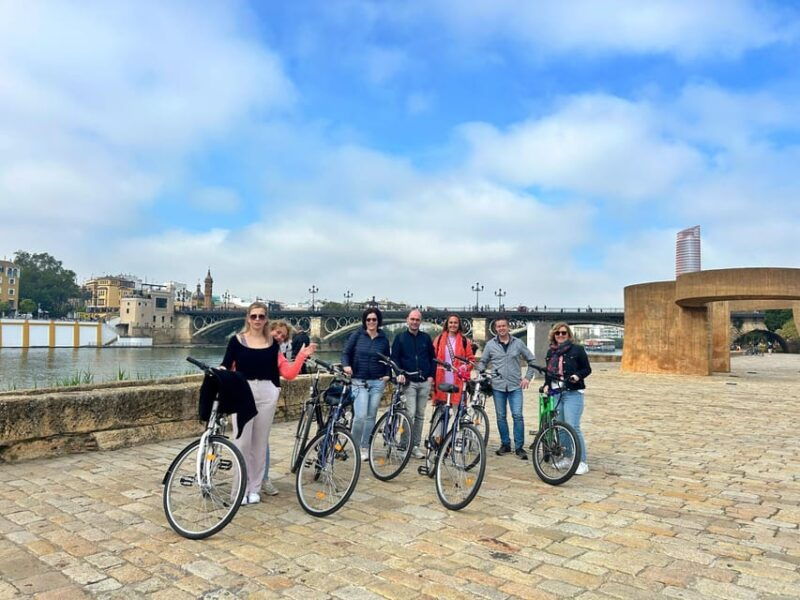 seville-dutch-cycling-highlights-tour-with-local-guide