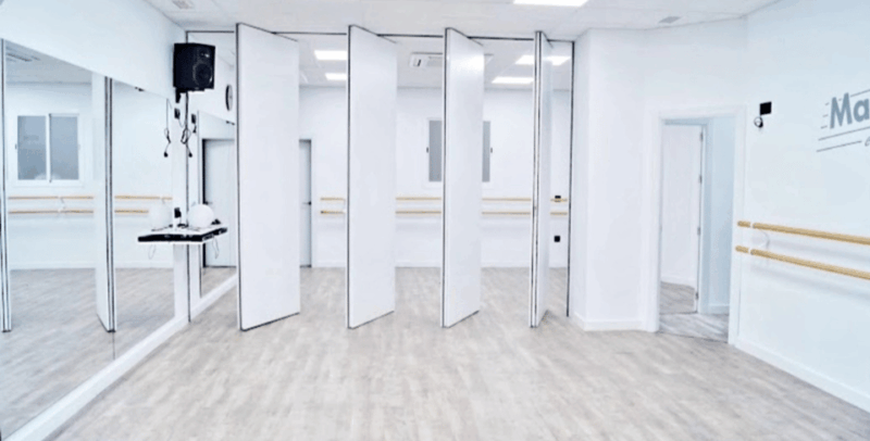 seville-flamenco-dance-class-with-costume