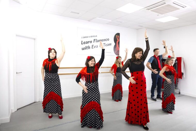 seville-flamenco-dance-class-with-costume