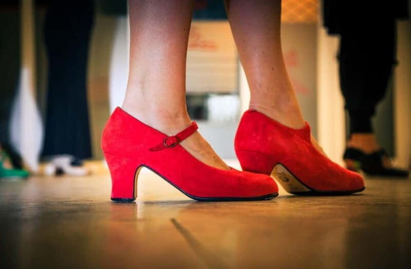 Seville: Flamenco Dance Class with Optional Costume - Why You’ll Love This Flamenco Dance Class