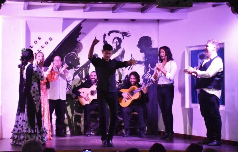 seville-flamenco-show-at-tablao-los-gallos