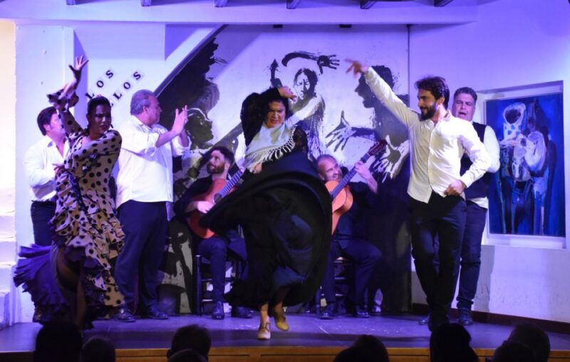 seville-flamenco-show-at-tablao-los-gallos