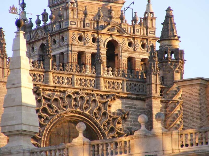 Seville for Young People: Group Tour for Little Explorers - An In-Depth Look at the Tour Experience