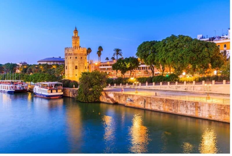 Seville: FREE Walking Tour to Iconic Sites & Hidden Gems - Deep Dive into Each Stop