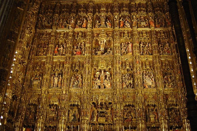 seville-guided-tour-into-alcazar-and-cathedral-skip-the-line