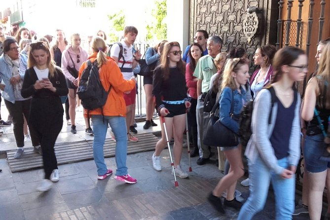 seville-guided-tour-into-alcazar-and-cathedral-skip-the-line