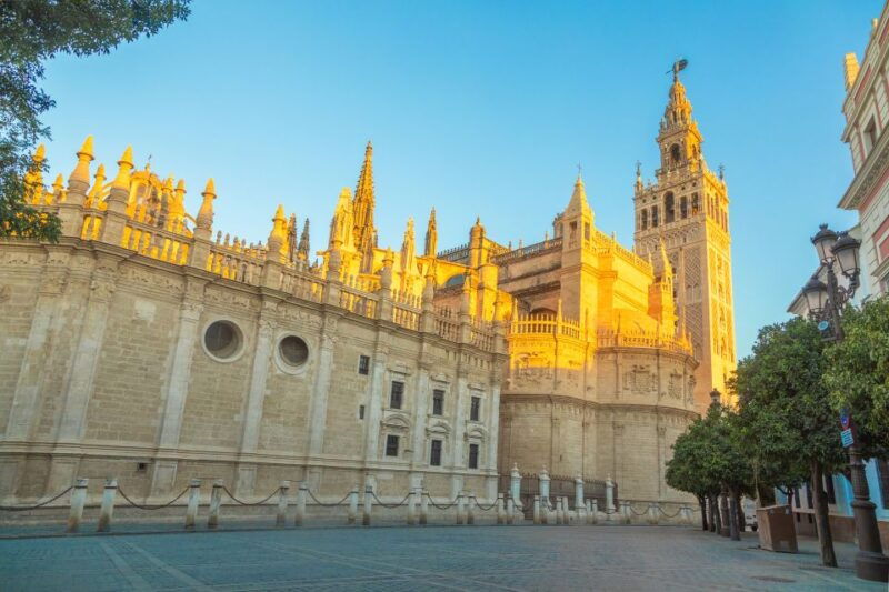 seville-guided-tour-of-cathedral-of-seville-giralda-tower