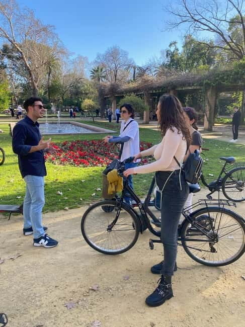 Seville: Highlights Bike Tour - Detailed Breakdown of the Itinerary