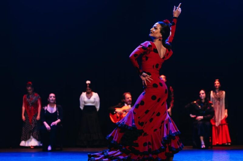 seville-live-flamenco-dancing-show-ticket-at-the-theater