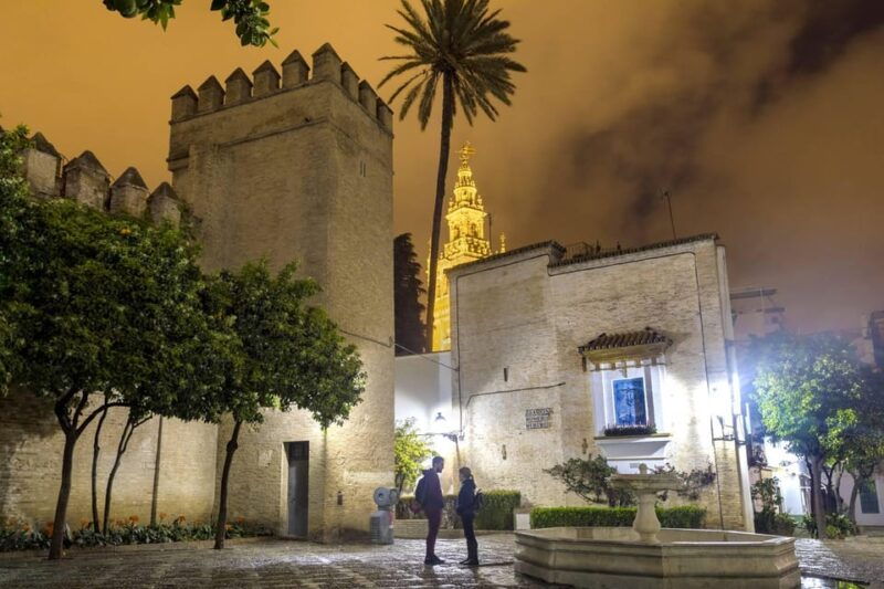 seville-night-tour-a-must-see