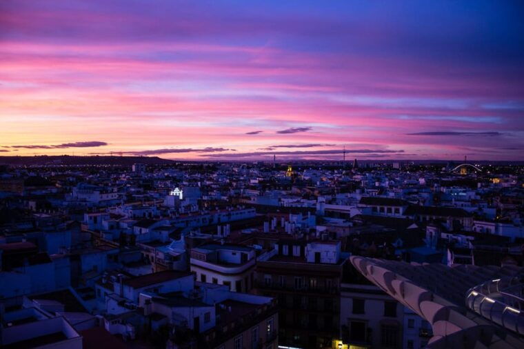seville-night-tour-a-must-see