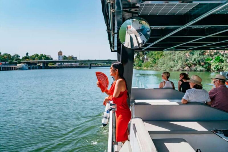 Seville: Old Town Tour, Flamenco Museum & River Cruise - Exploring Seville’s Old Town
