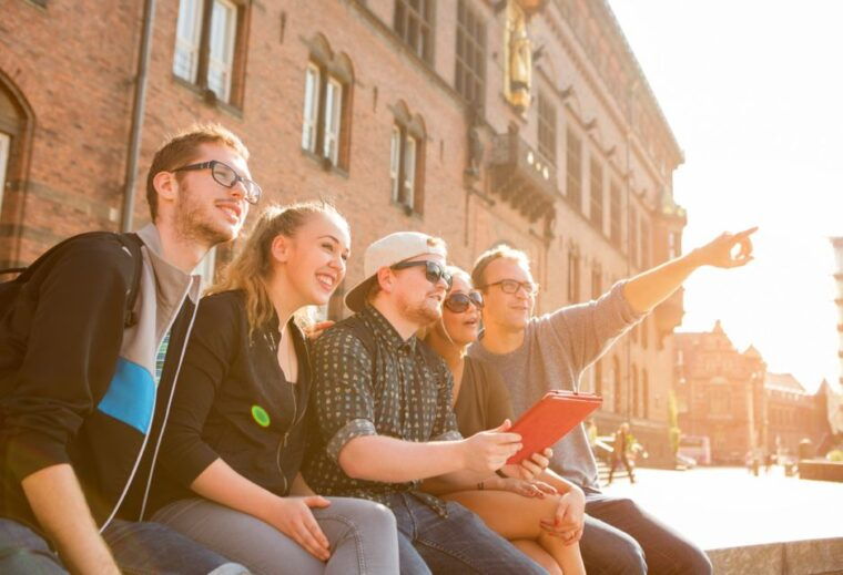 seville-outdoor-escape-game-magic-portal-for-kids-2