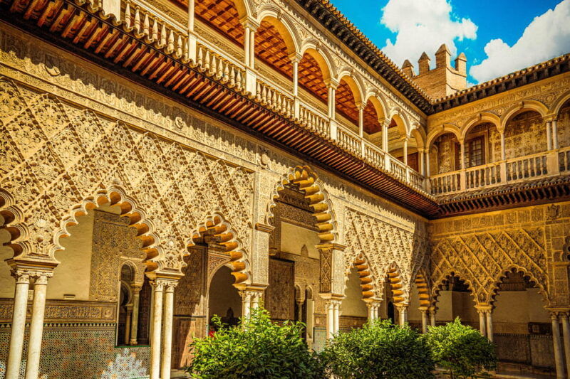 seville-priority-access-cathedral-giralda-alcazar-tour-2