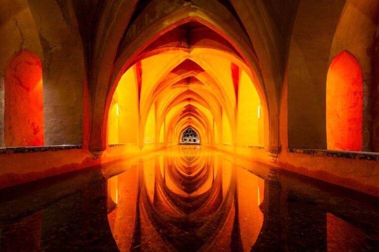 seville-priority-access-cathedral-giralda-alcazar-tour-2