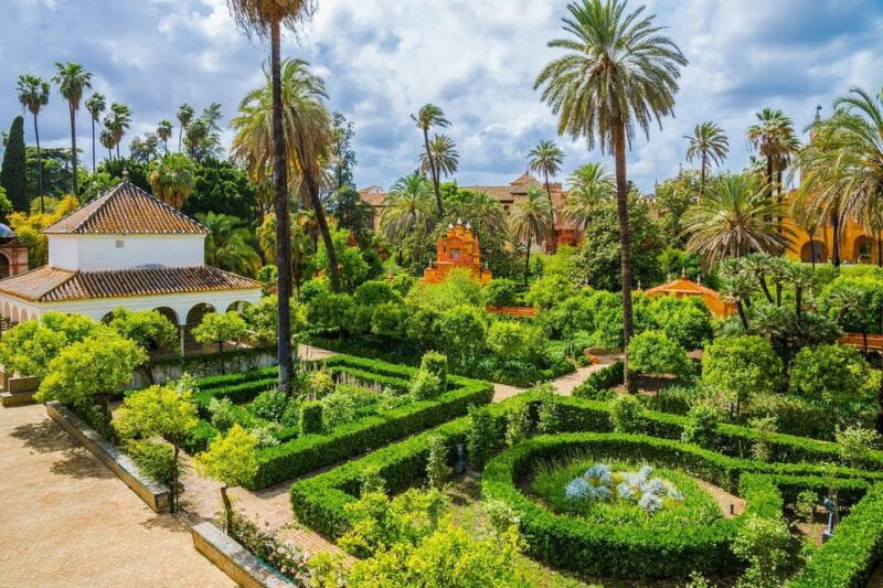 seville-priority-access-cathedral-giralda-alcazar-tour