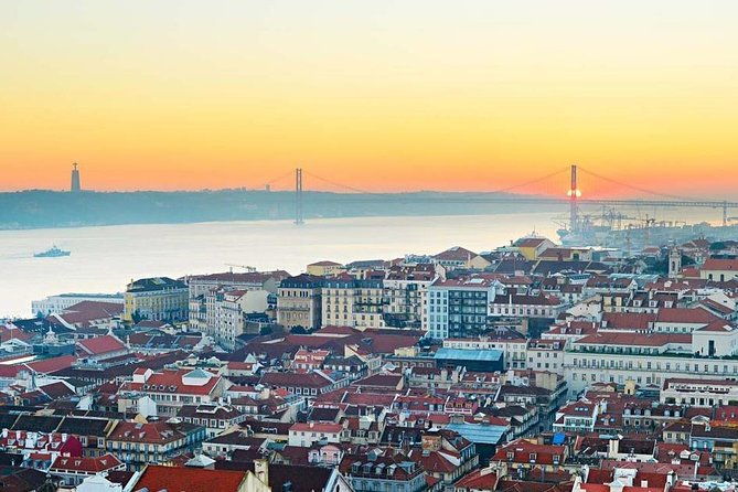 seville-private-transfer-to-lisbon-with-optional-evora-stop