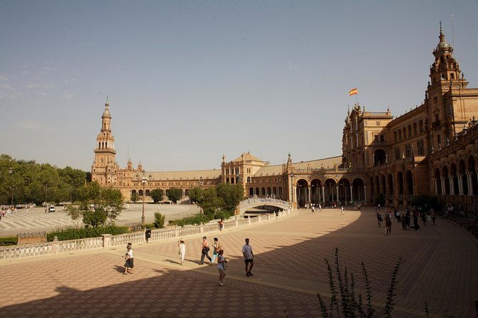 seville-private-walking-tour-with-alcazar-cathedral-tickets