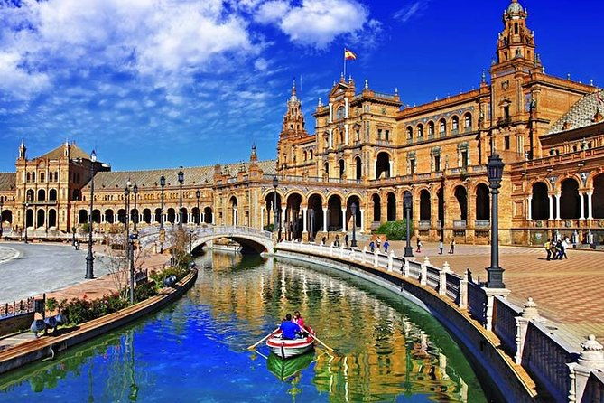 seville-private-walking-tour-with-skip-the-line-tickets-to-cathedral-and-alcazar
