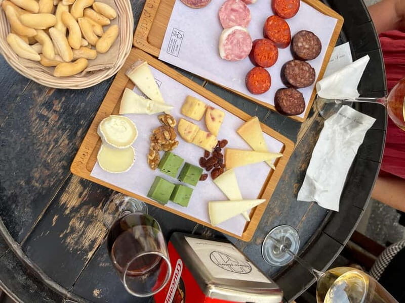 Seville: Secret Food Tour with Tapas and Drinks - Who Should Book This Tour?
