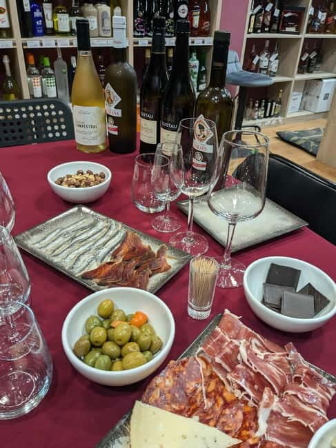 Seville: Sherry Tasting - A Closer Look at the Sherry Tasting Experience in Seville