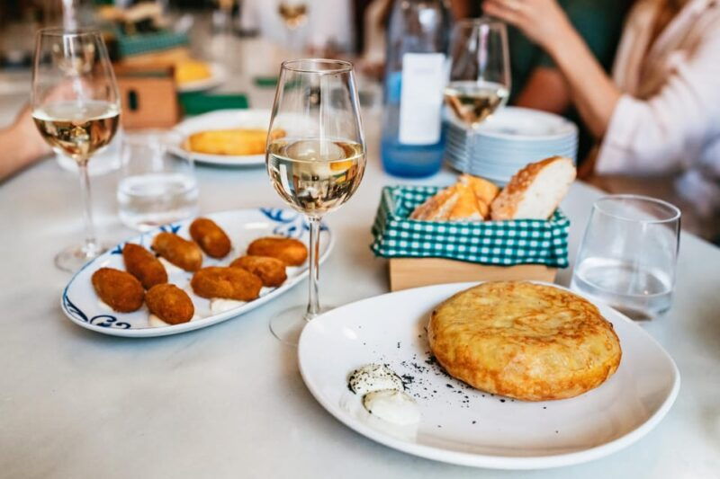seville-tapas-taverns-and-history-guided-walking-tour