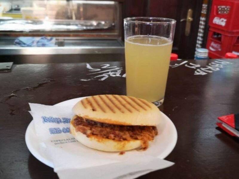 seville-tapas-tour-with-wine-and-rooftop-drinks