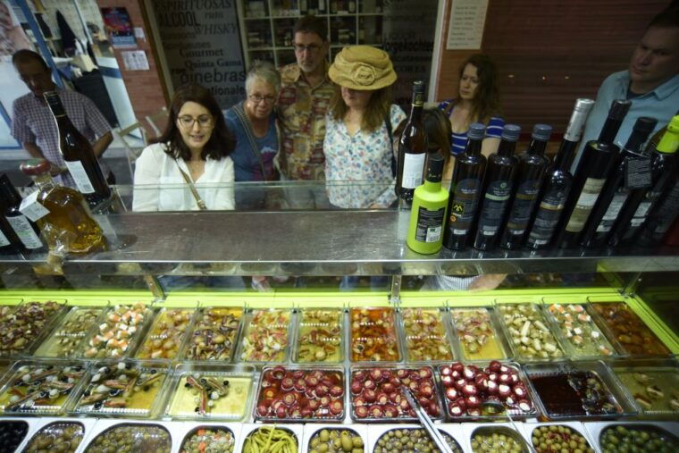 seville-triana-market-tour-with-tastings