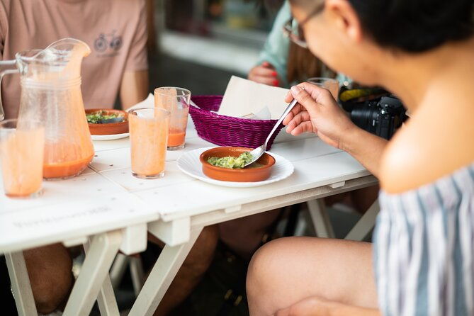 seville-vegan-tapas-food-and-market-walking-tour
