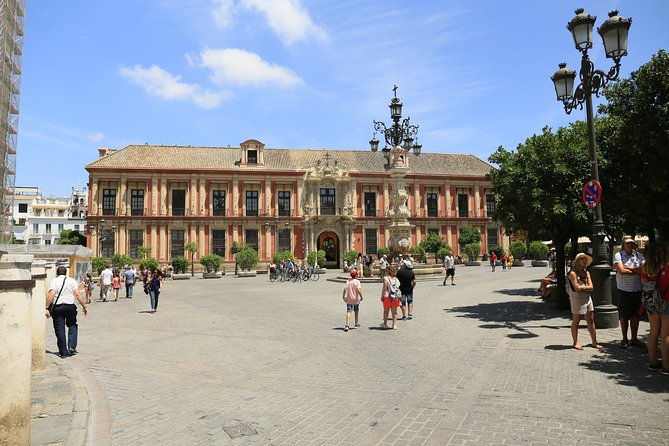 seville-walk-through-the-heart-of-the-city