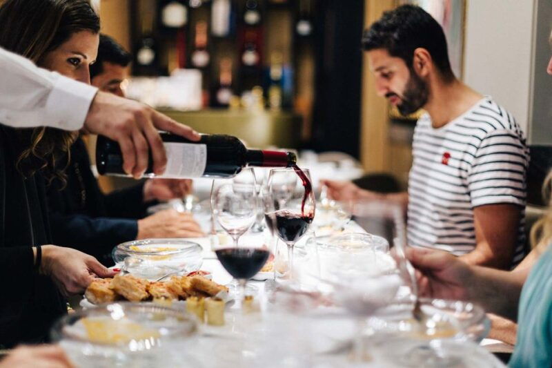 seville-wine-and-gourmet-tapas-tour