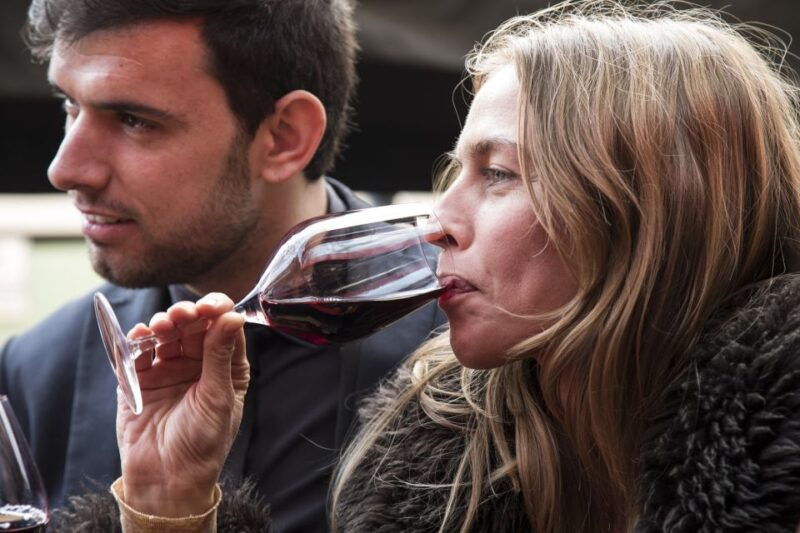 seville-wine-and-gourmet-tapas-tour