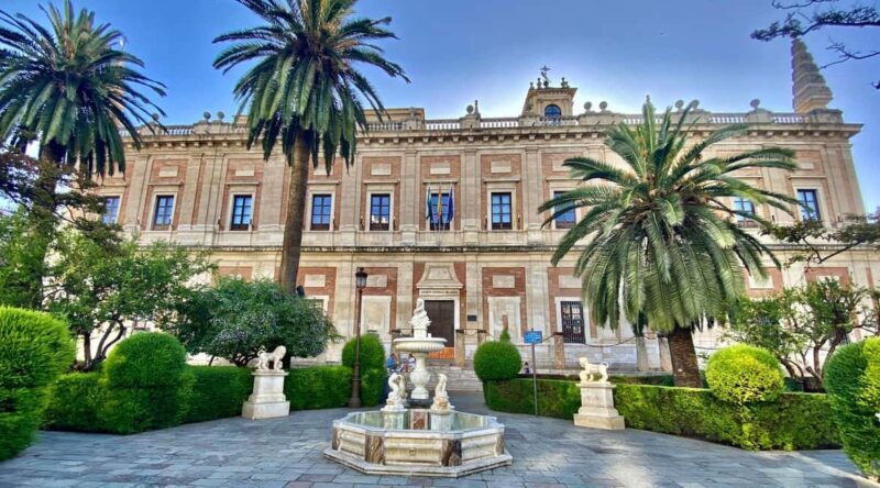 Sevilles Private Family Adventure: Tales and Treasures - Exploring Seville with a Family-Centered Lens