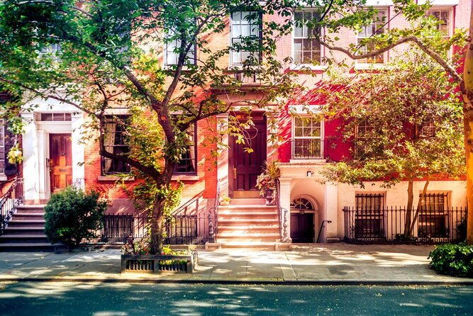 sex-and-the-city-hotspots-bus-tour